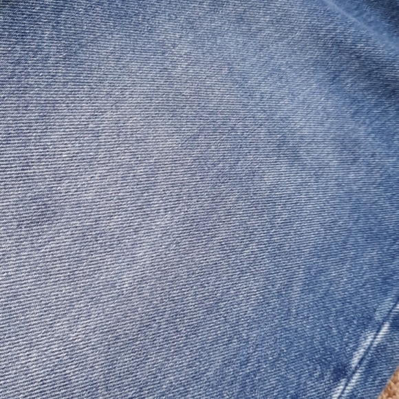 Ripped Mom Jeans - Picture 5 of 5